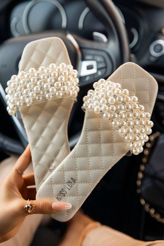 Women's Pearl Strap Cushioned Sandals