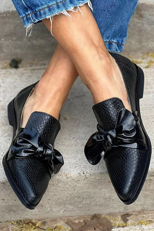 Textured Black Loafers with Shiny Bow