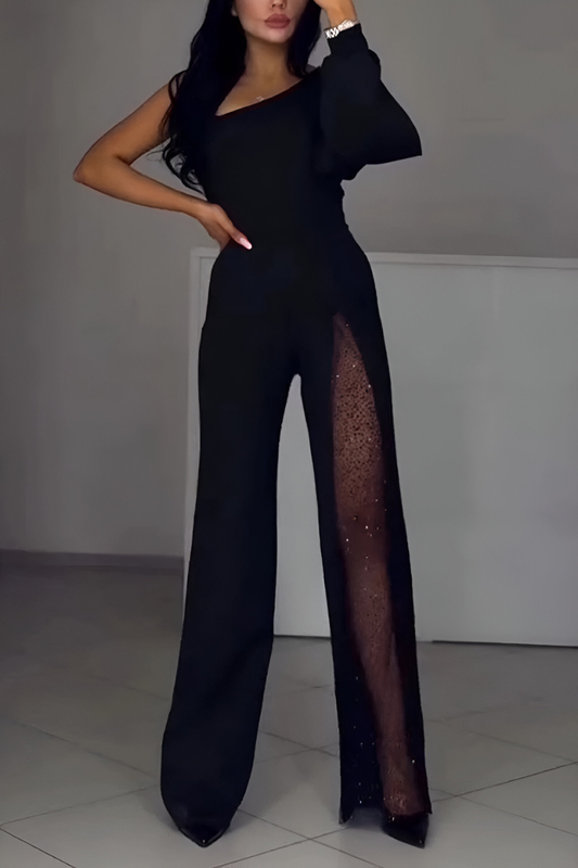 Modern Wide-Leg Jumpsuit With Refined Design