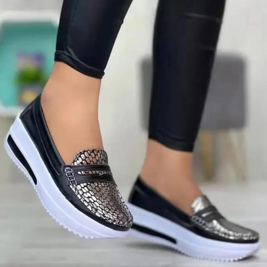 Women's Snake Print Glossy Loafer