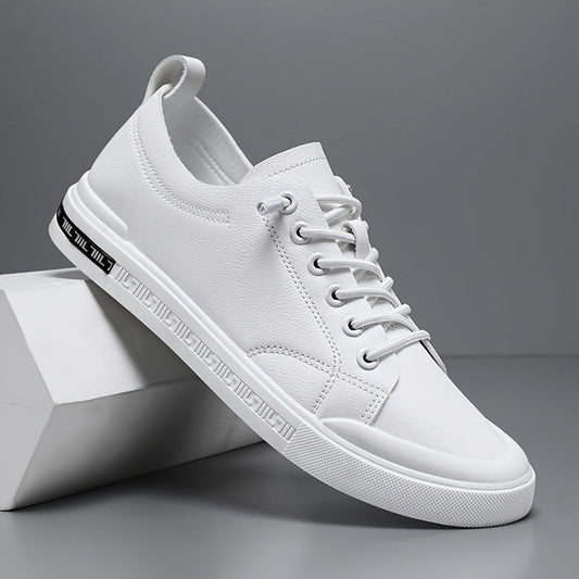 Men's Minimal Smooth Leather Look Sneakers