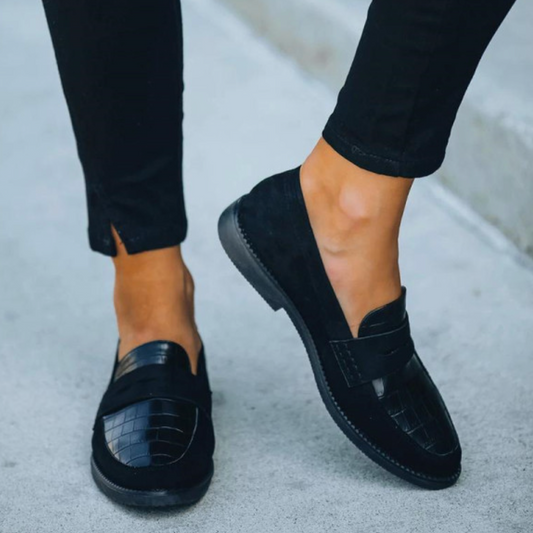Women's Croc-Embossed Slip-On Penny Loafers