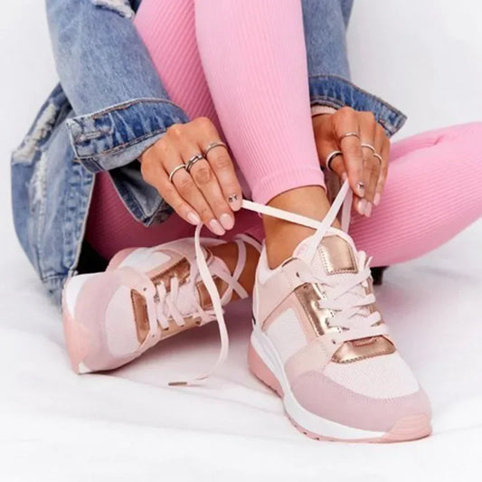 Women's Lace-Up Flat Sneakers for Summer