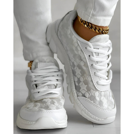Women's Closed-Toe Lace-Up Daily Shoes