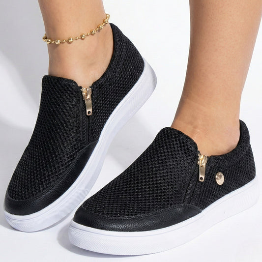 Women's Zip-Up Textured Trainers