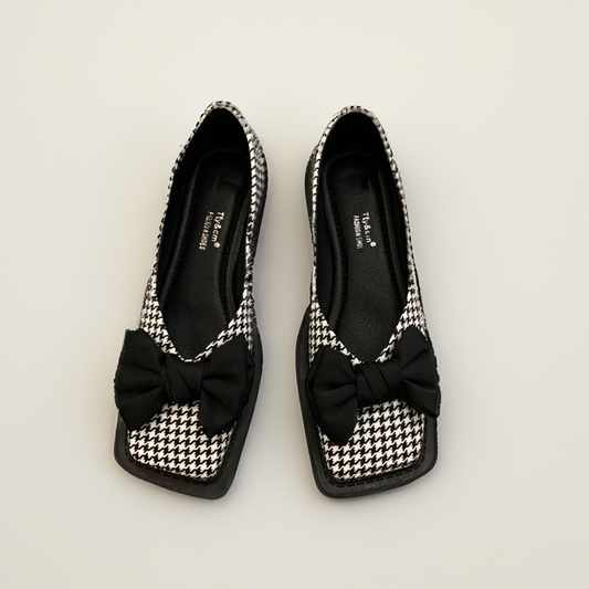 Women's Square Toe Flat Moccasin