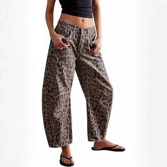 Women's Loose Fit Barrel Leg Jeans